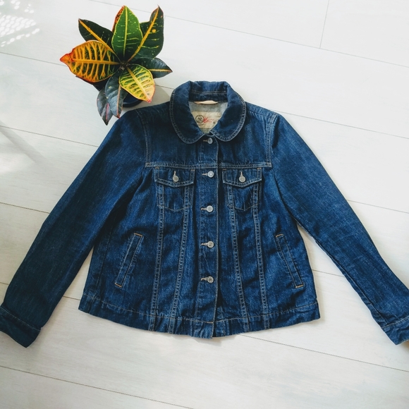 Gap Denim Jacket with Pleated Back - Picture 3 of 14